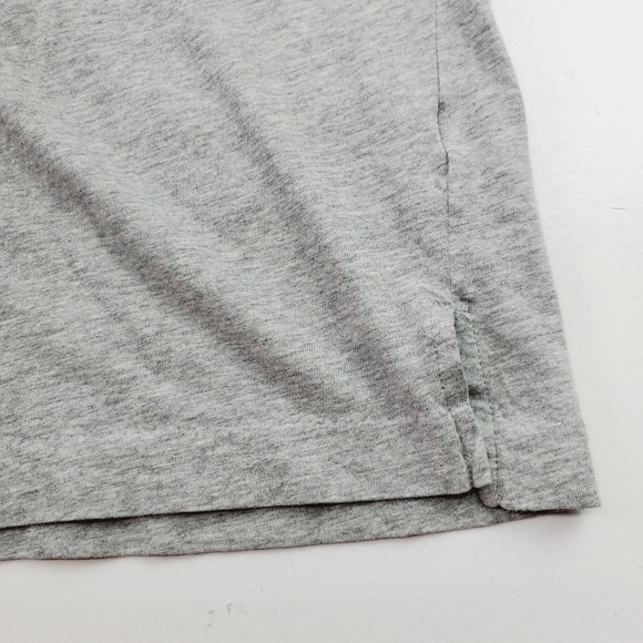 J.Crew Women Top Size Small Short Sleeves Crewneck Eyelet Embroidered V-neck - Picture 11 of 12